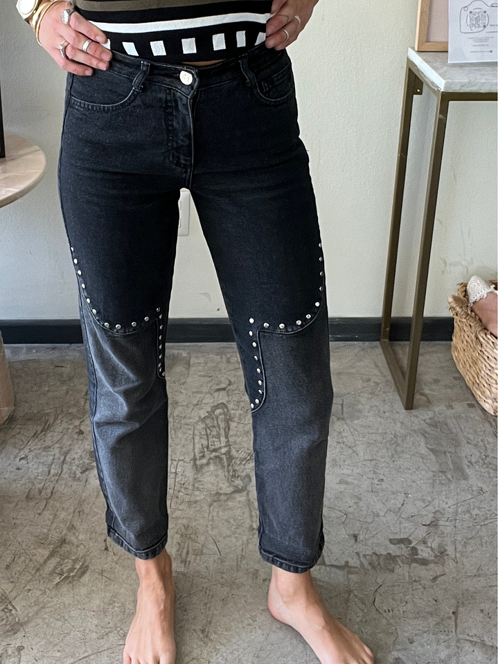 Pantalones Jeans Negro/Gris Costuras y Tachas Talla 34 Raindoor 1