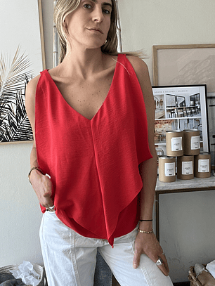 Polera Roja Cuello en V Vuelo Talla L ASH