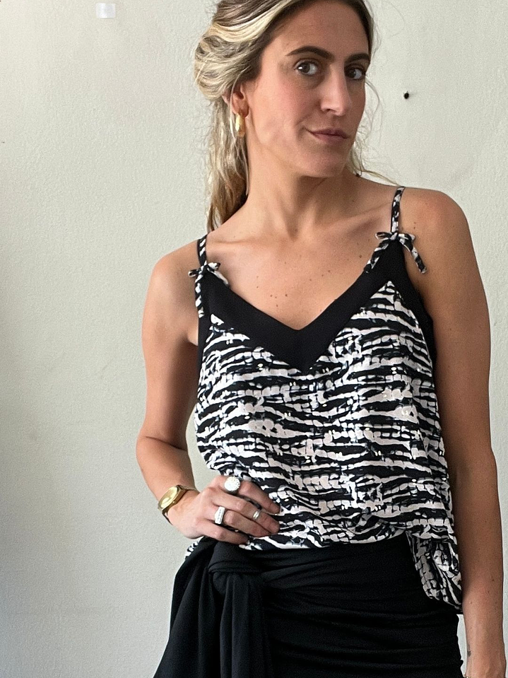 Polera Tirita Estampado Print Talla 40 ASH 1