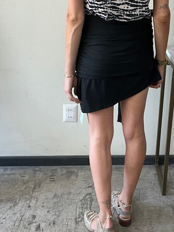 Pollera Embolvente Negra Amarras Ajustables Con Etiqueta KZN 3