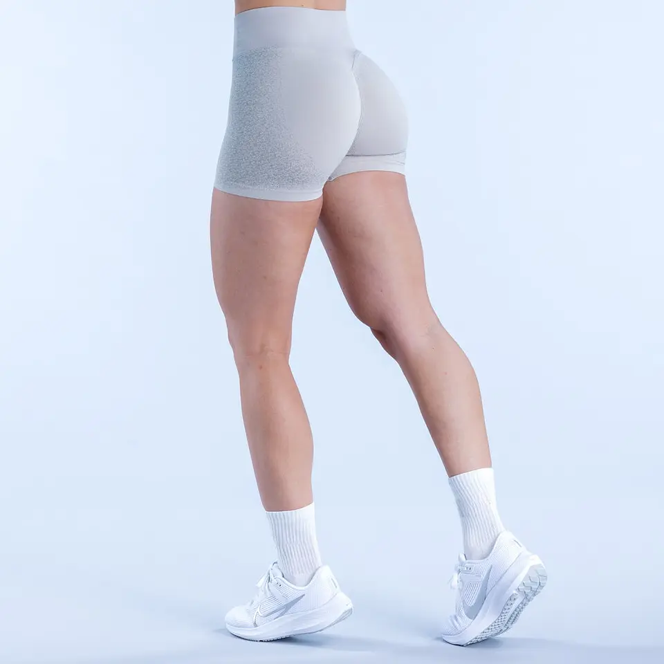 Zafiro - short con scrunch 18