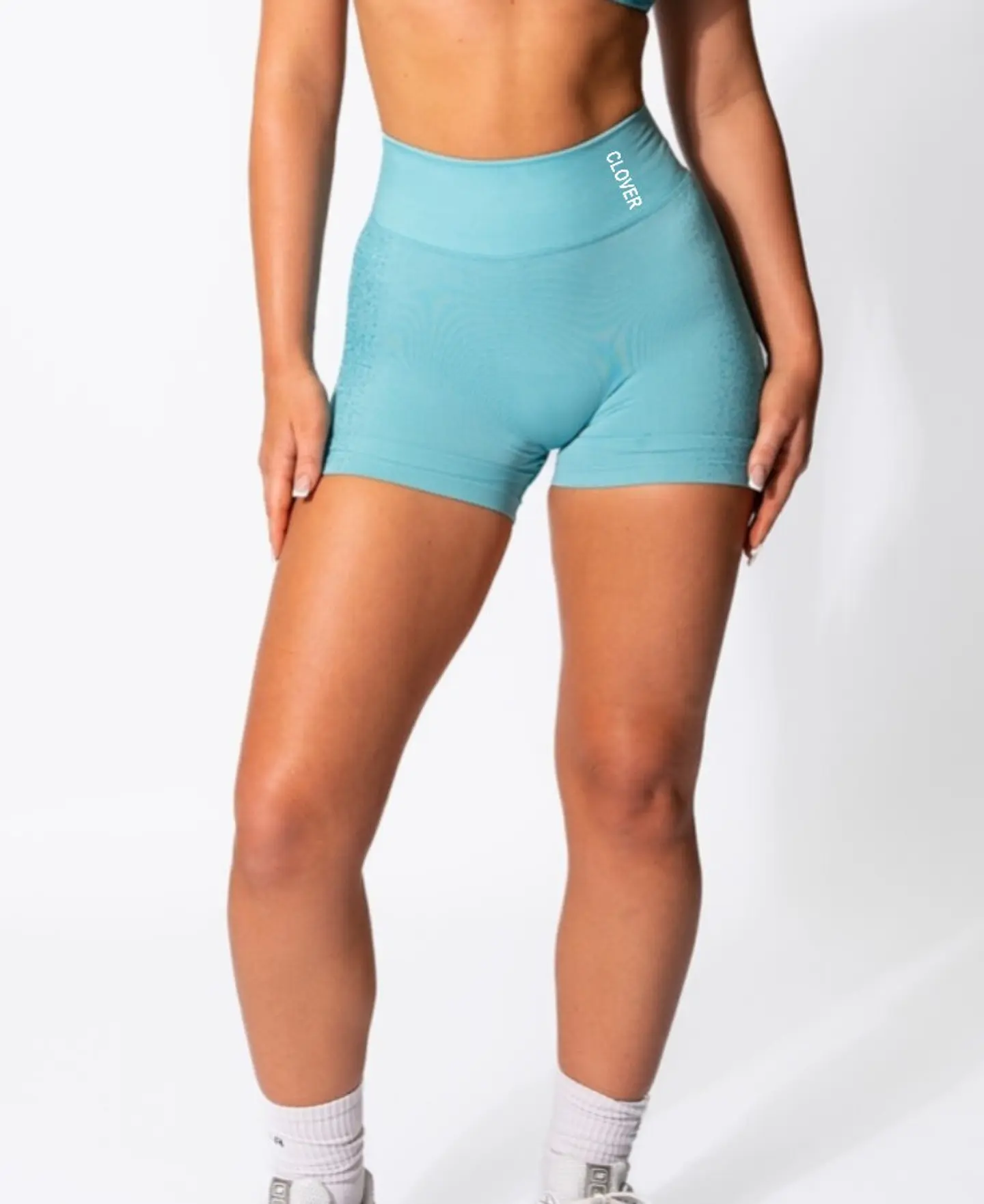 Zafiro - short con scrunch 9