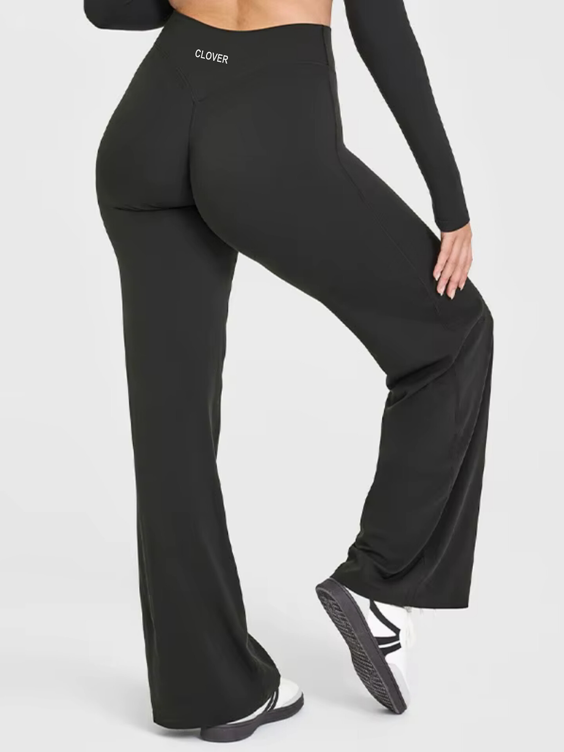 Motion - Leggin bota flare desde la pierna 1