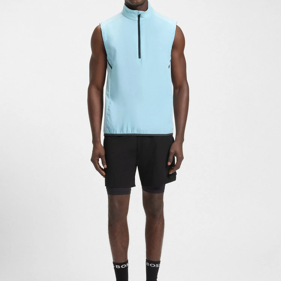 SHORTS DEPORTIVOS DE DOBLE CAPA EN TEJIDO DE SECADO RÁPIDO SHORTS HOMBRE 1