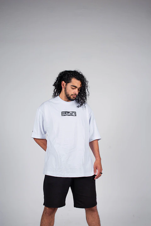 Camiseta bordada - Calavera