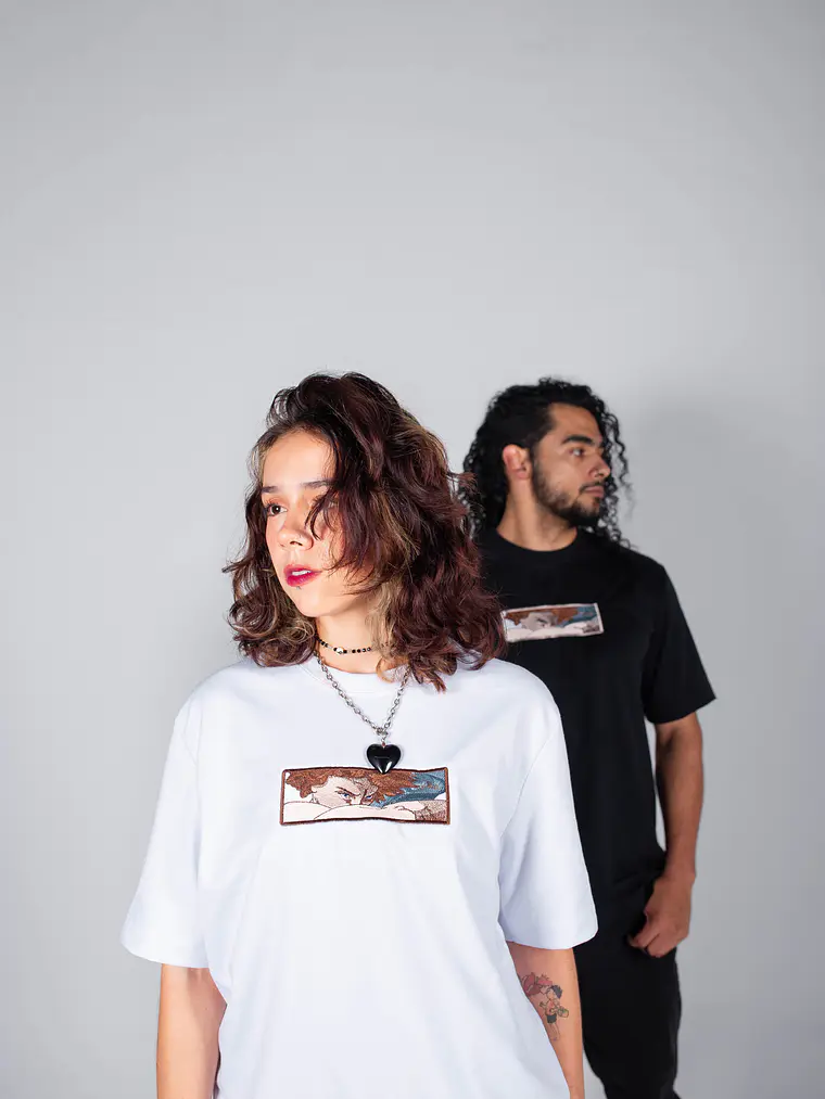 Camiseta bordada - Ángel caído 2