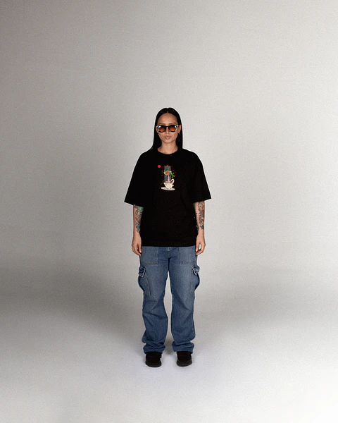 Camiseta bordada - Un Café con Arco