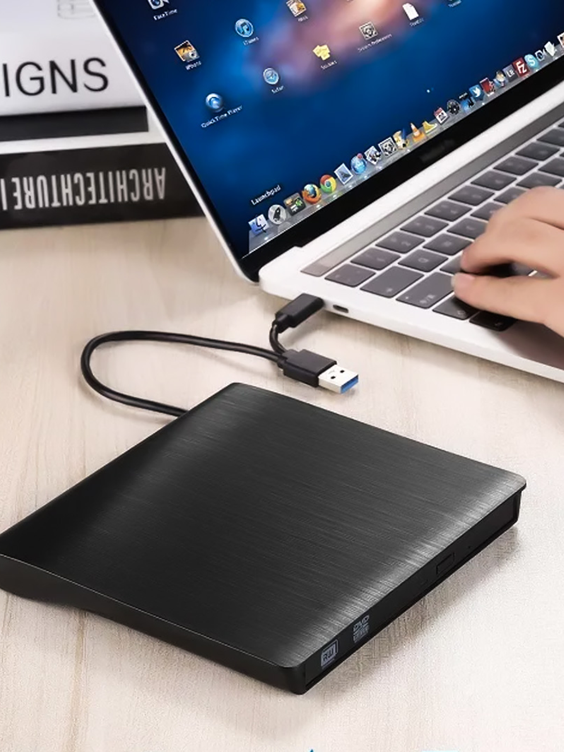 LECTOR Y GRABADOR DE CD Y DVD UTEK 4