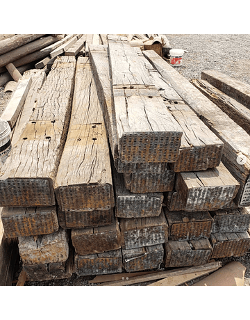 Durmientes de Madera para Jardín y Construcción – Entrega en Lo Barnechea o despacho.