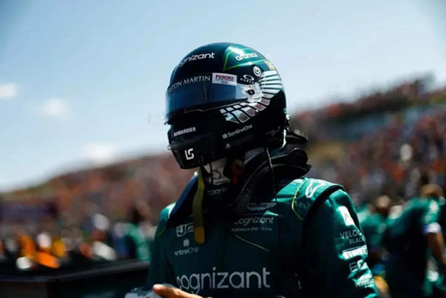 Gorro Aston Martin Aramco F1  Verde Edicion Especial 5