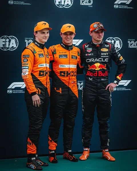 Gorro Mclaren Team 9forty F1 Oficial