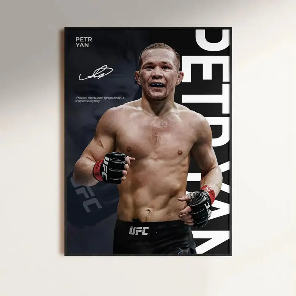 Cuadro UFC Petr Yan Peso Gallo II + Marco Negro 1