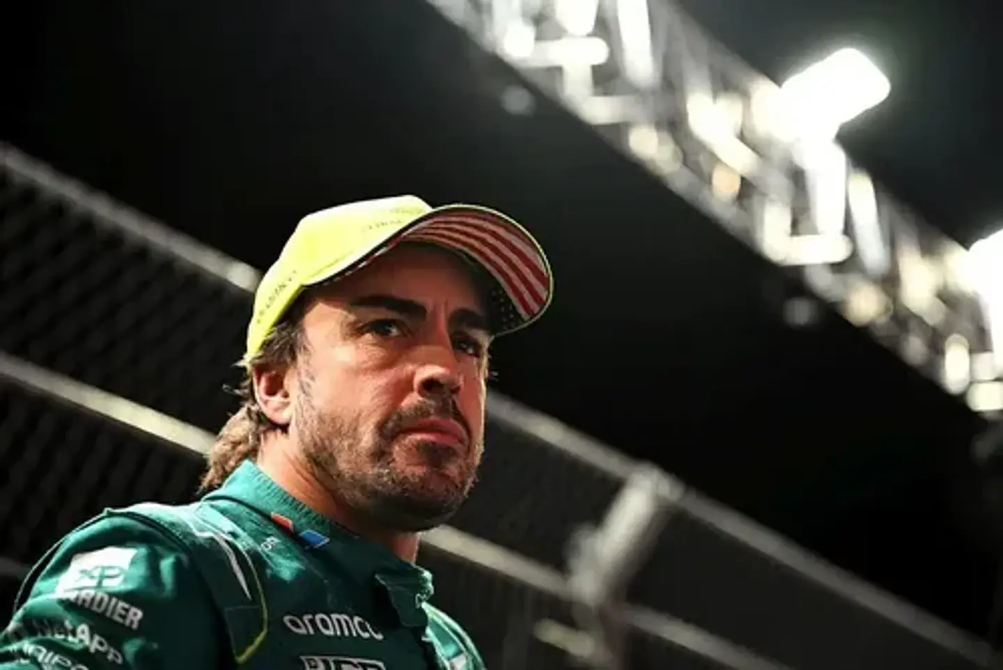 Gorro Fernando Alonso Aston Martin Boss 2024 Oficial Vegas 12