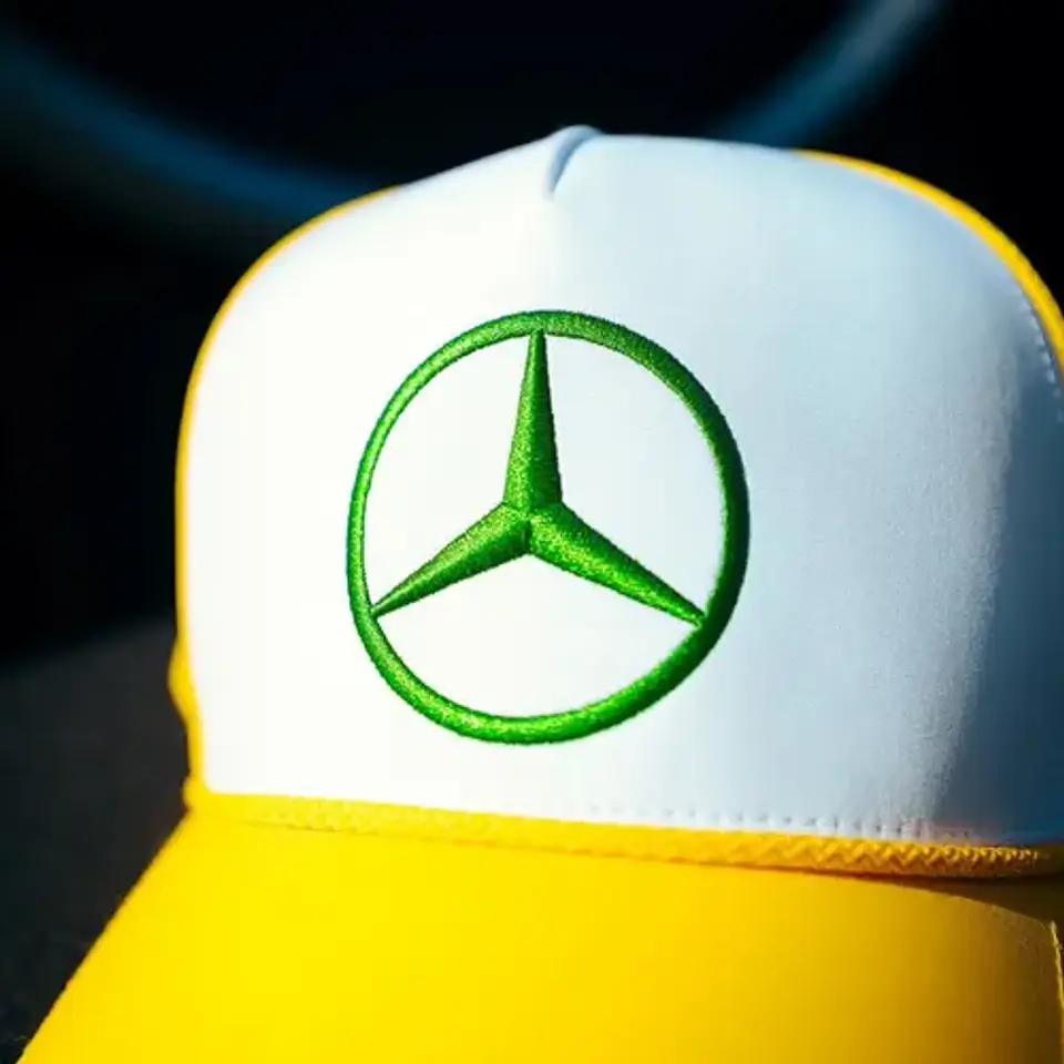 Jockey Mercedes Benz F1 Lewis Hamilton 44 Gorro Silverstone 5
