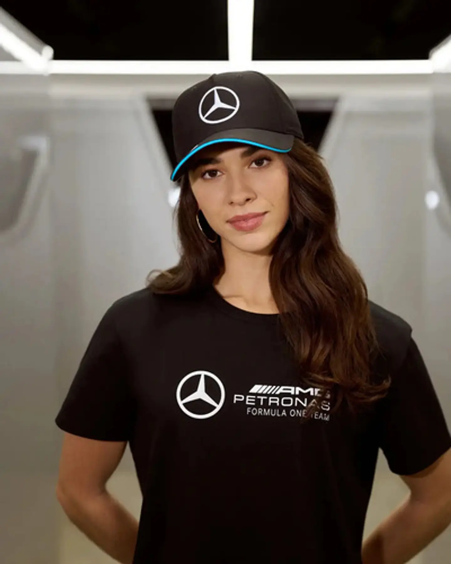 Jockey Mercedes F1 George Russell Negro Oficial Gorro 8