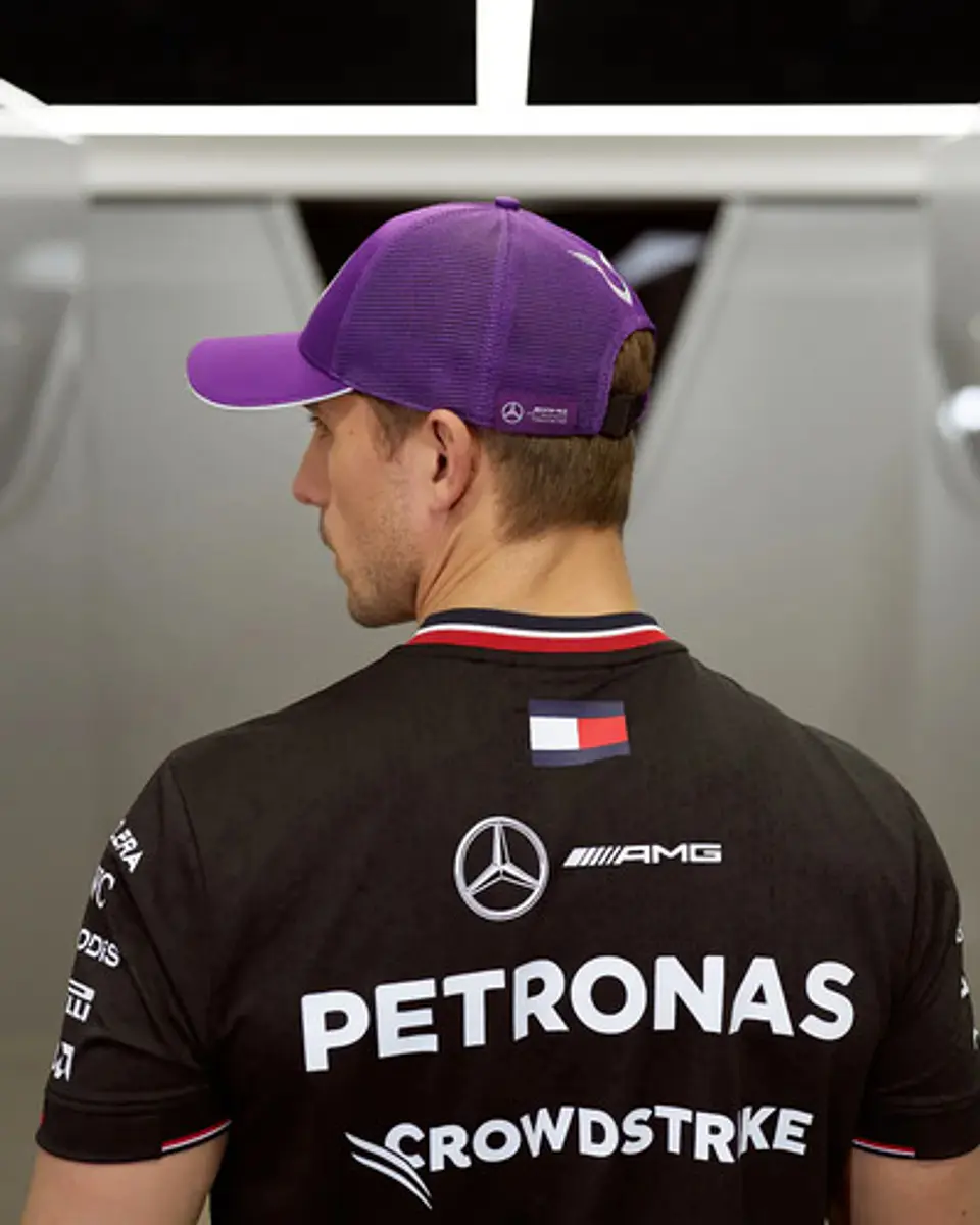 Gorro Mercedes Benz Lh 44 Morado Malla Gorra 5