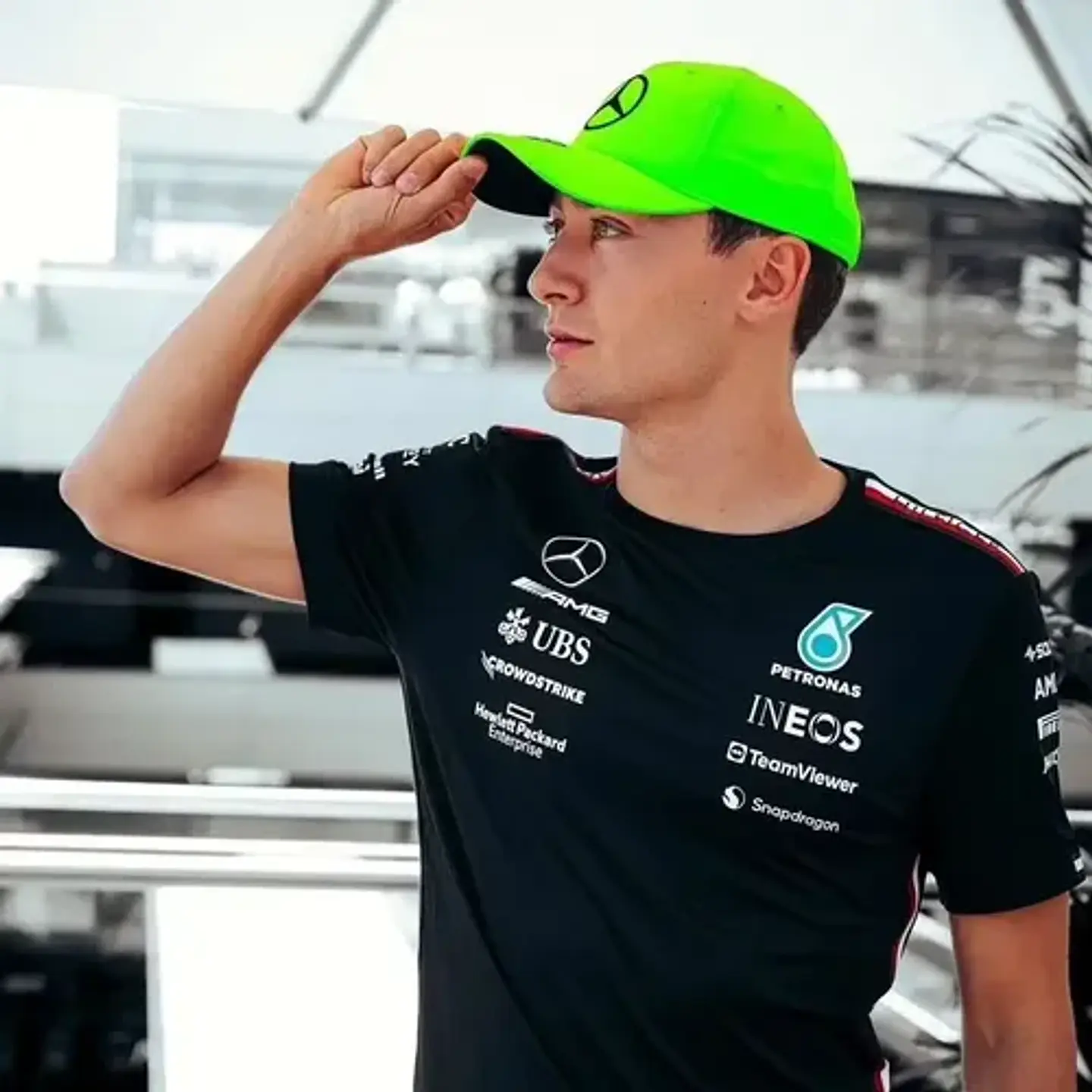 Gorro Mercedes Oficial F1 George Russell 63 Gorra Verde 2