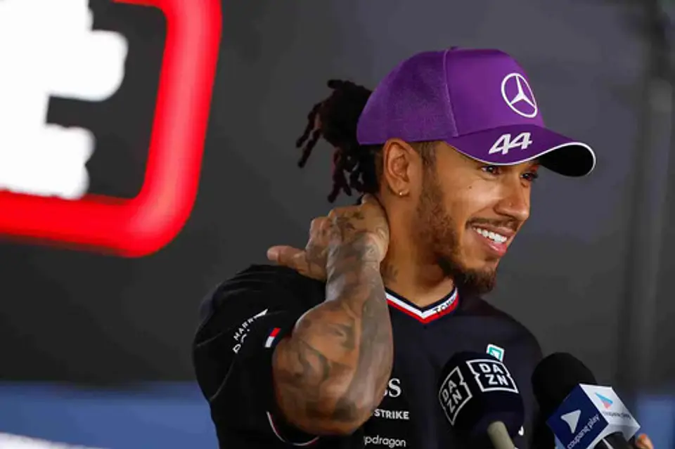 Jockey Mercedes Benz Lh44 Violeta Gorra 2