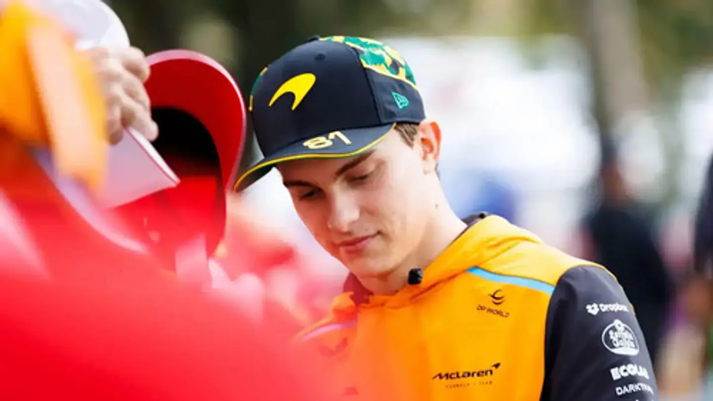 Jockey Mclaren F1 Oscar Piastri Gorra 2024 Gp Australia 2