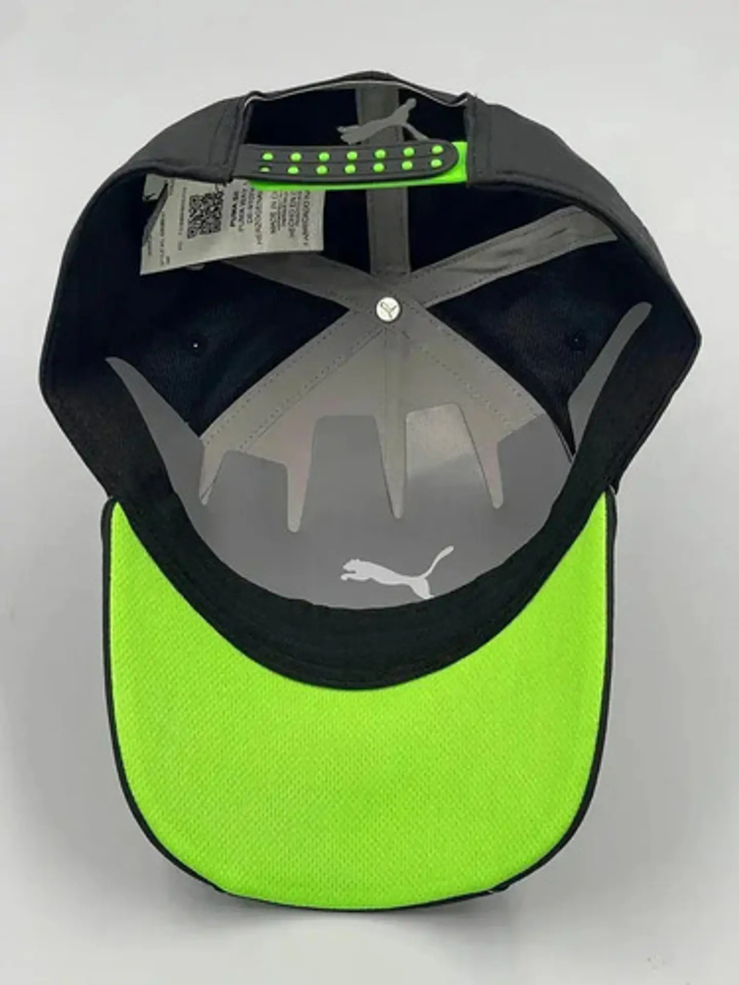Gorro Mercedes Benz Negro 5