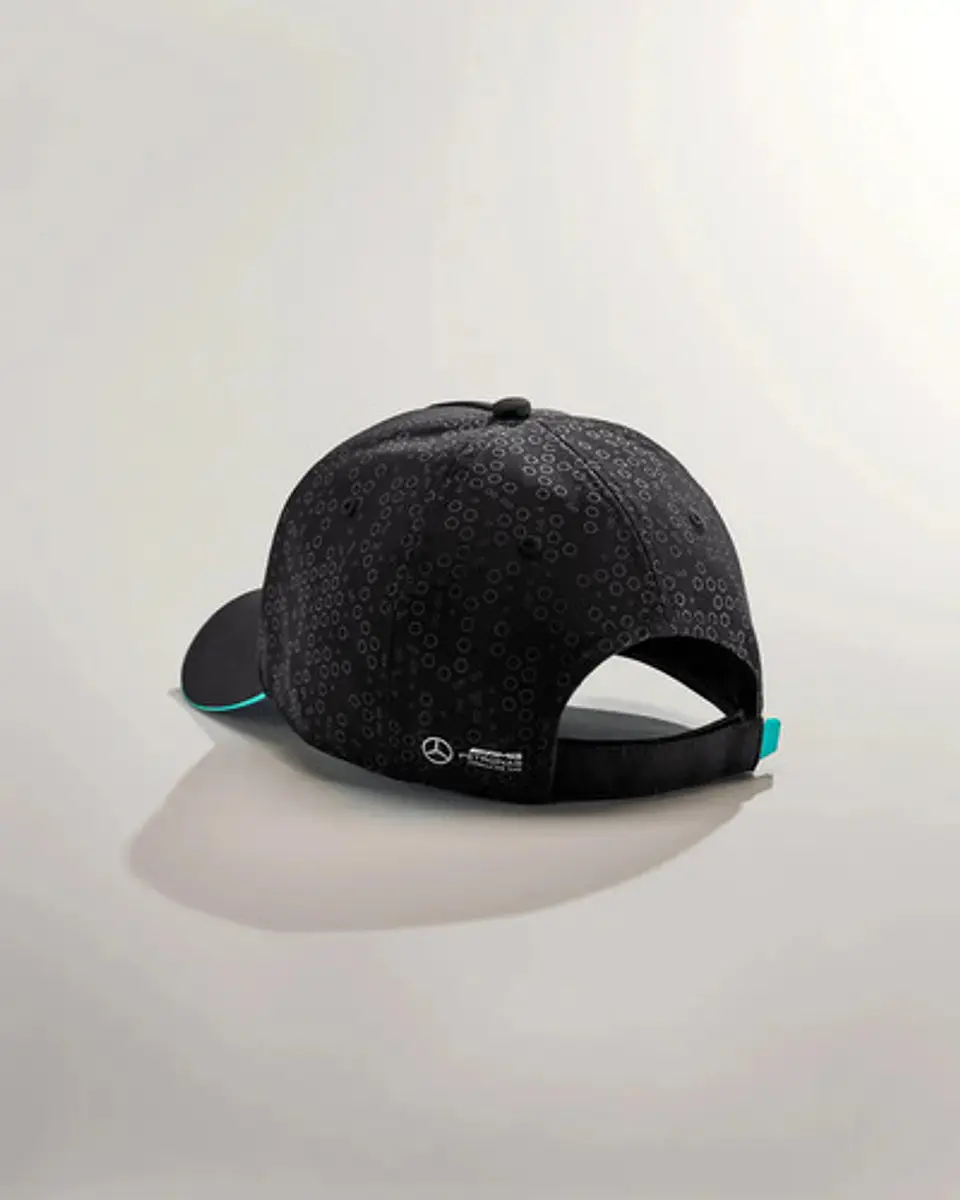 Gorro Mercedes Benz F1 Team Oficial Negro 2024 Oficial 5
