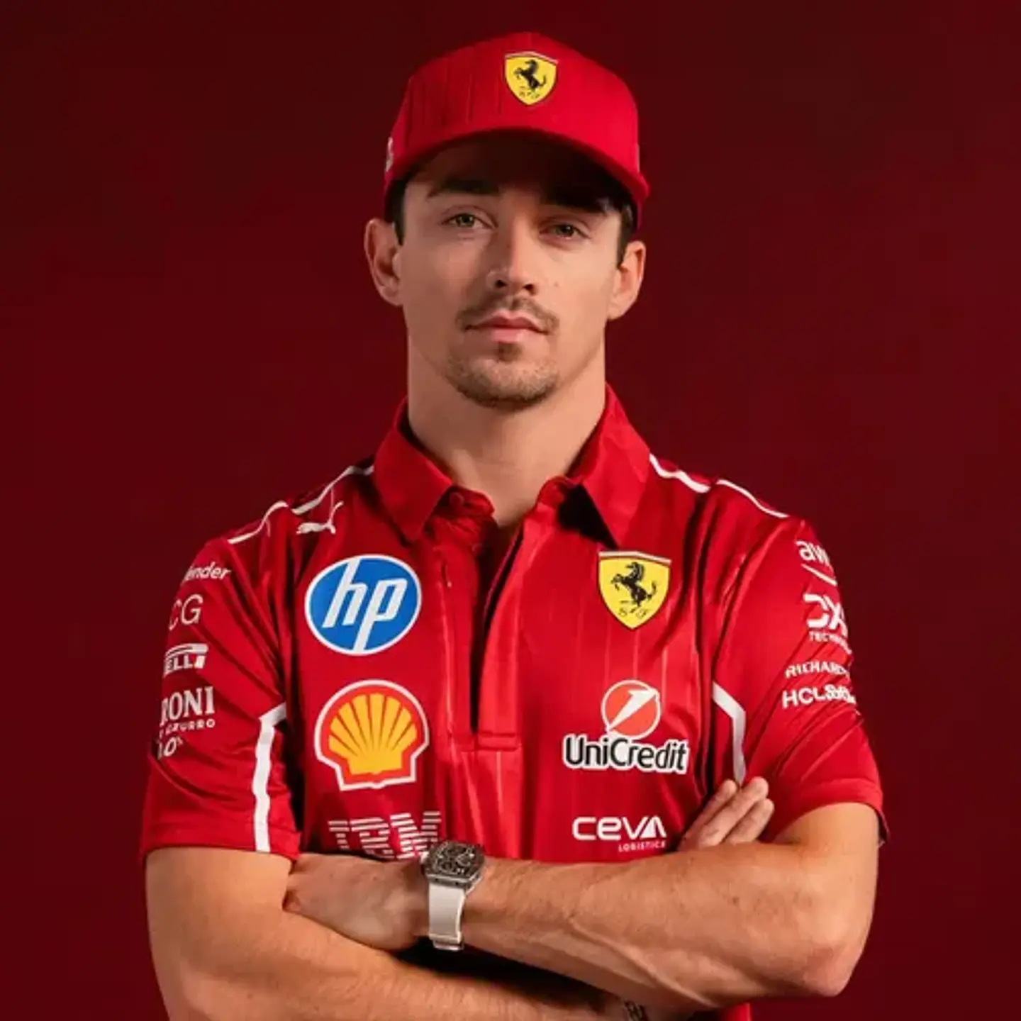 Gorro Scuderia Ferrari Charles Leclerc 16 Fórmula 1 2025 7