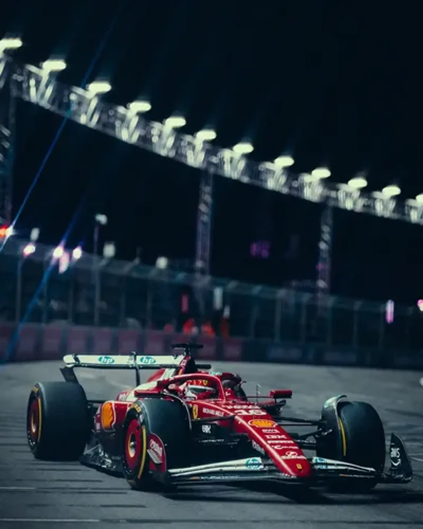 Jockey Scuderia Ferrari Monaco 2025 Leclerc 16 F1 8