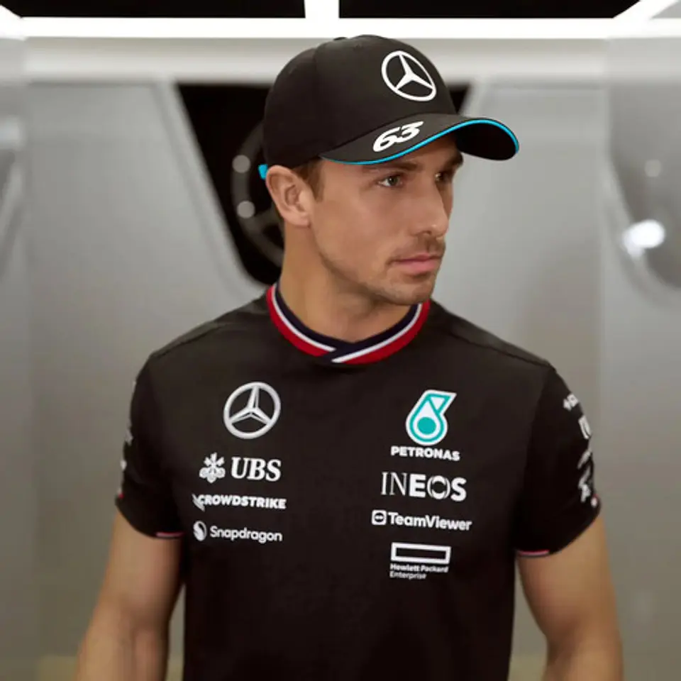 Jockey Mercedes Oficial F1 63 George Russell Gorra Negro 2