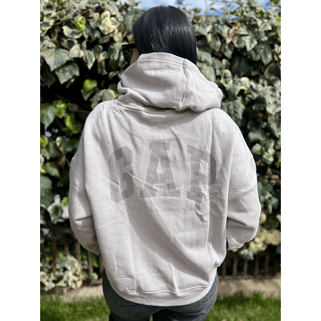 Relaxed Gap Mini-Logo Cropped Hoodie