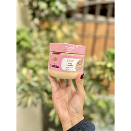 Exfoliante Corporal Tres Leches Dove x Crumbl