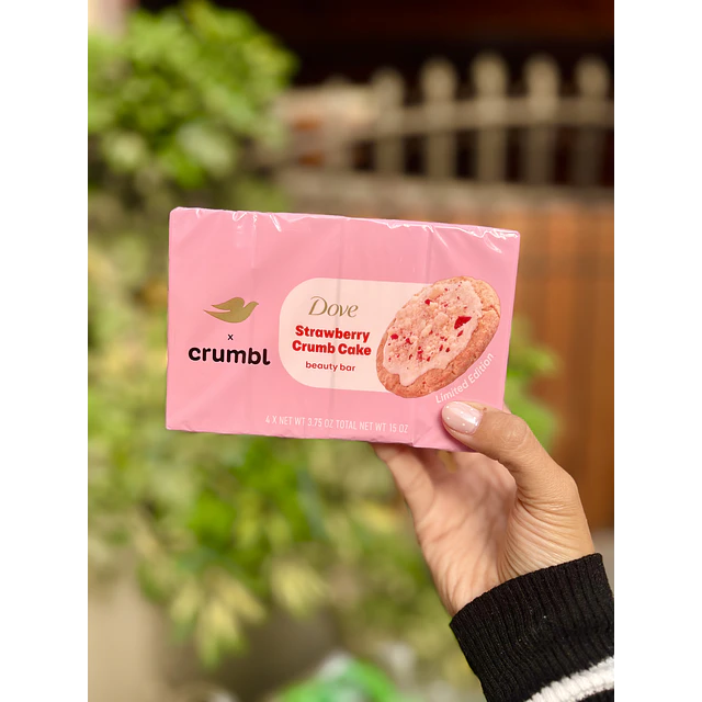 Jabón de Manos en Barra Strawberry Crumb Cake Dove x Crumbl