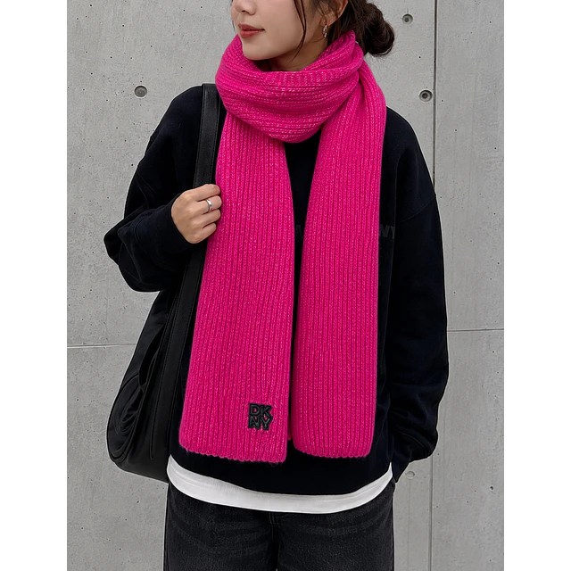 Bufanda Fucsia DKNY