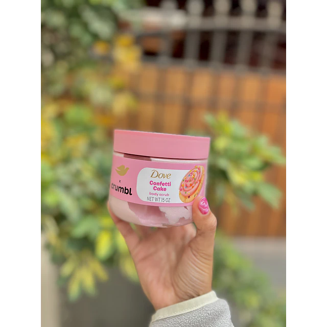 Exfoliante Corporal Confetti Cake Dove x Crumbl