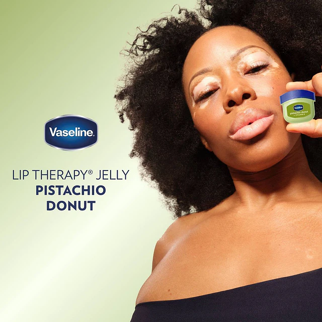 Vaseline Lip Therapy Mini Lip Balm - Pistachio Donut