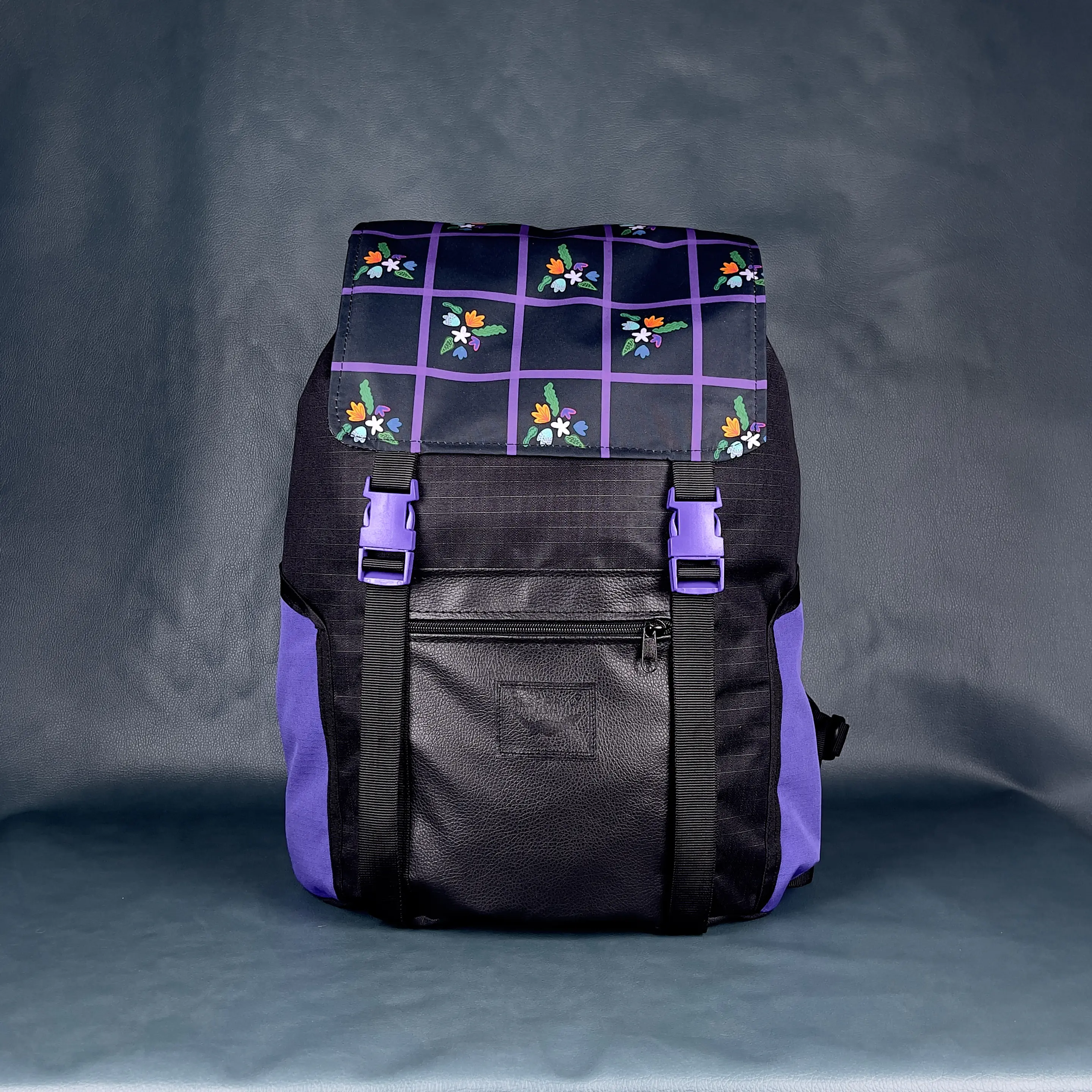 Mochila Viajero Flores Nocturnas 2
