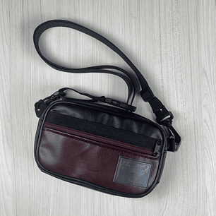 Bolso/Banano Charli Negro Burdeo