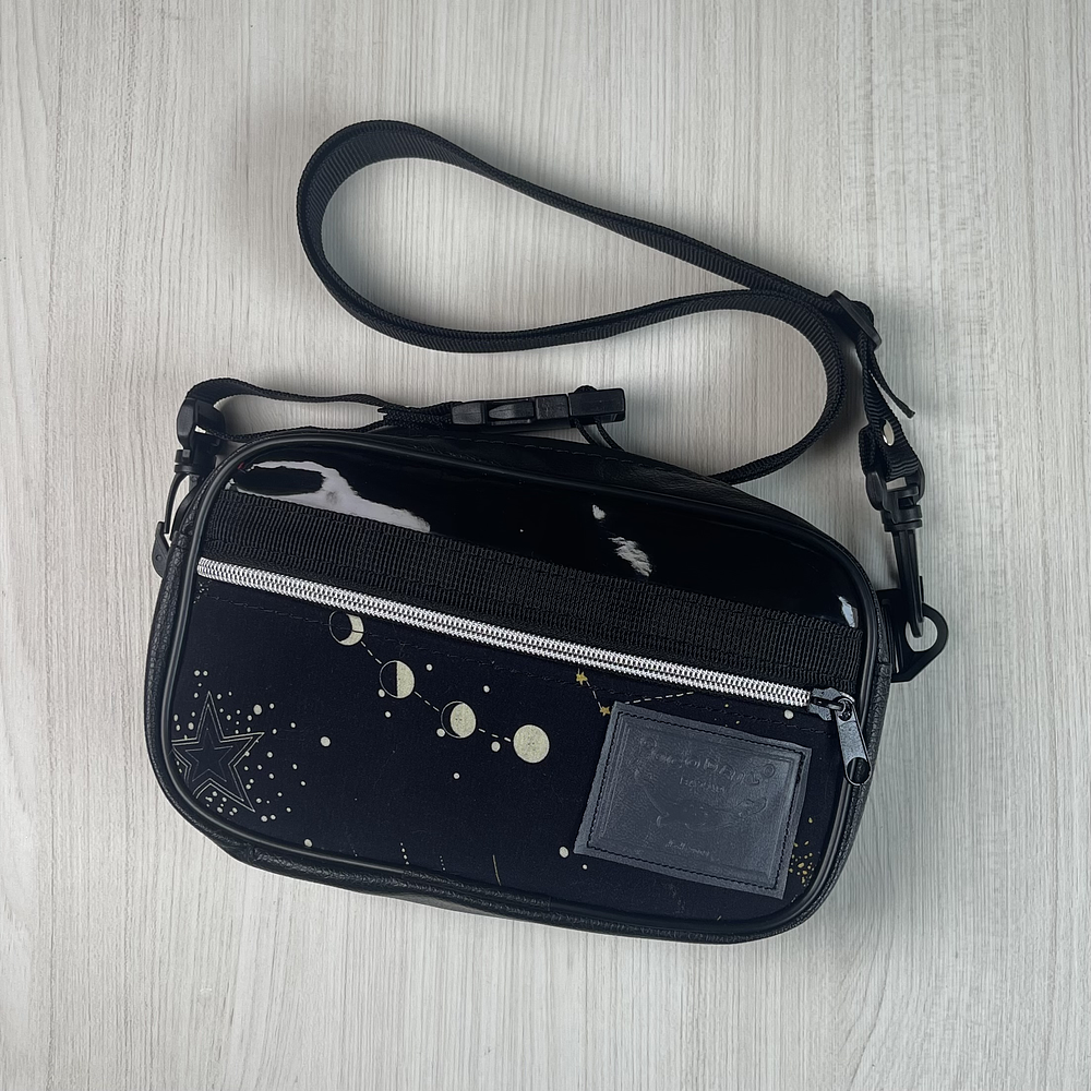 Bolso/Banano Charli Universo