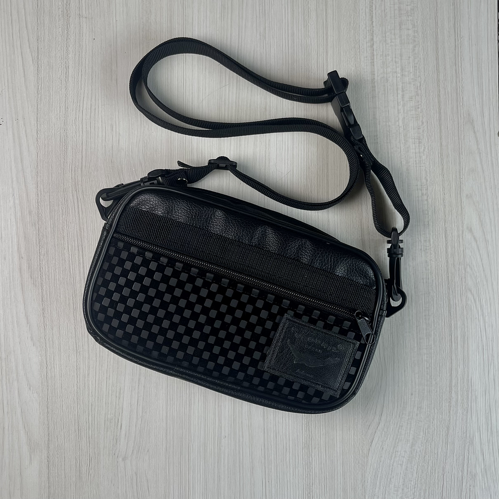 Bolso/Banano Charli Negro Cuadriculado