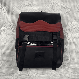 Mochila Nicca Negro y Burdeo