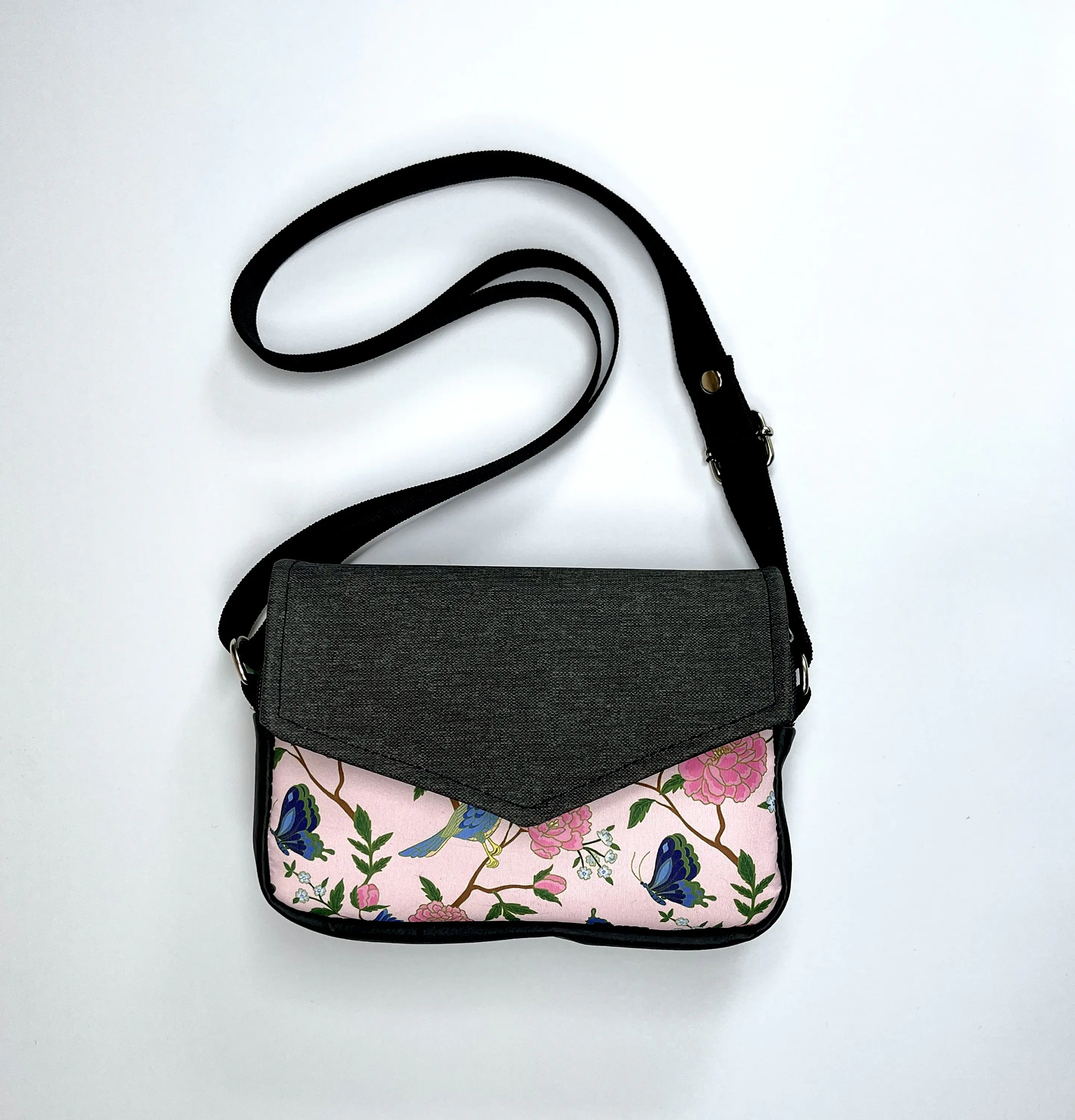 Pocket Sobrecito Gris Y Rosas 1