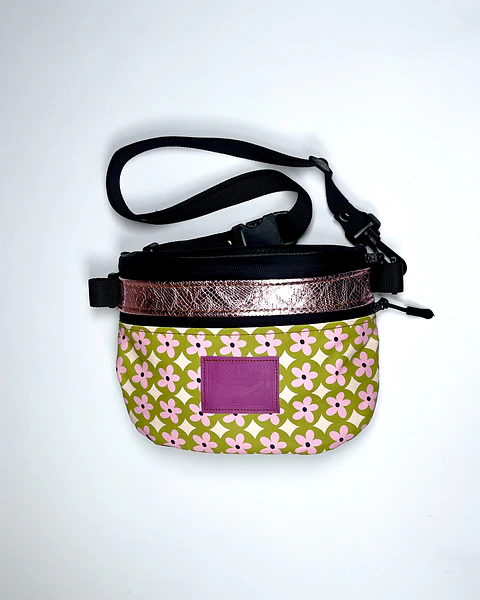 Bolso/Banano Picnic Flores Rosa y Verde