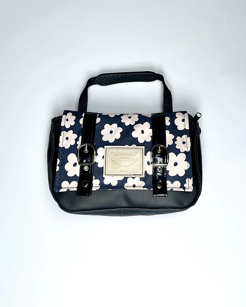 Bolso/Banano Sabrina Flores B/N