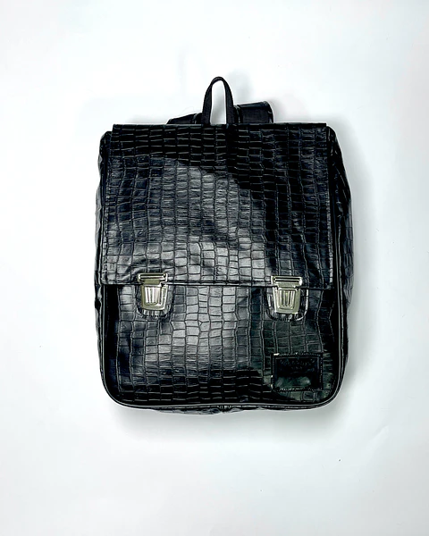 Mochila Raffa Negra Texturizada