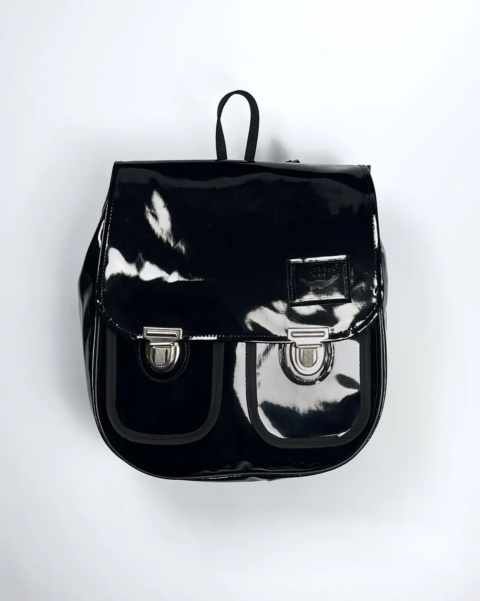 Mochila Ela Charol 1