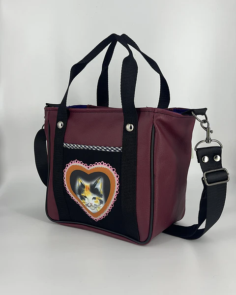 Mini Tote Hycka Burdeo Gatita Calicó 