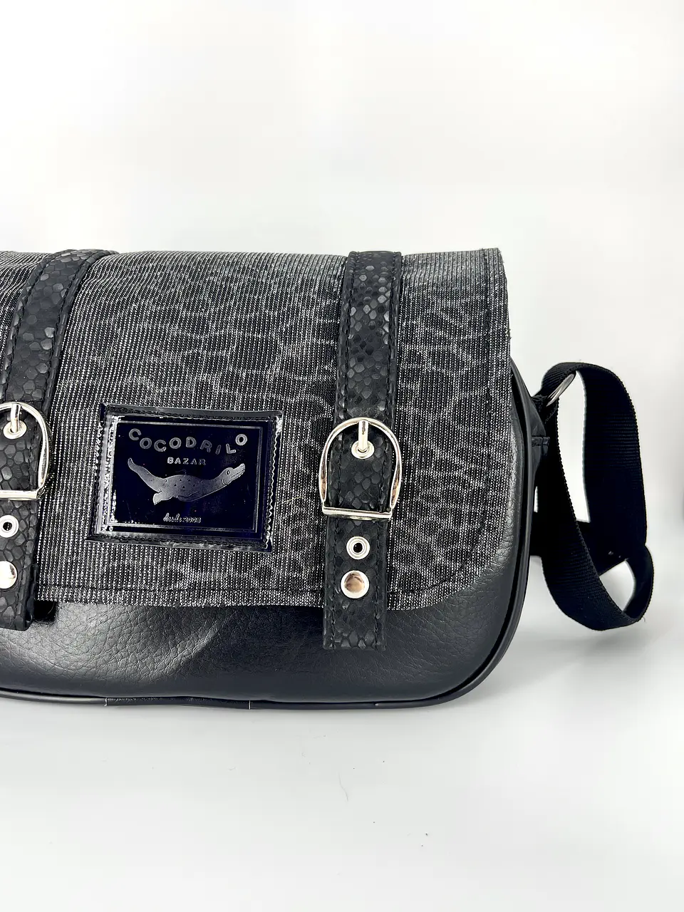 Cartera Nina Tornasol plata 1