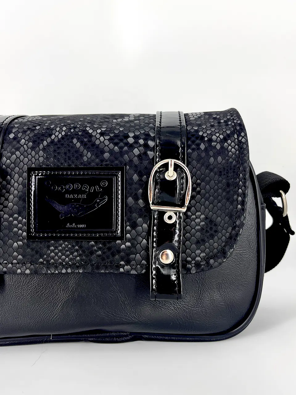Cartera Nina Textura Full Negro 3