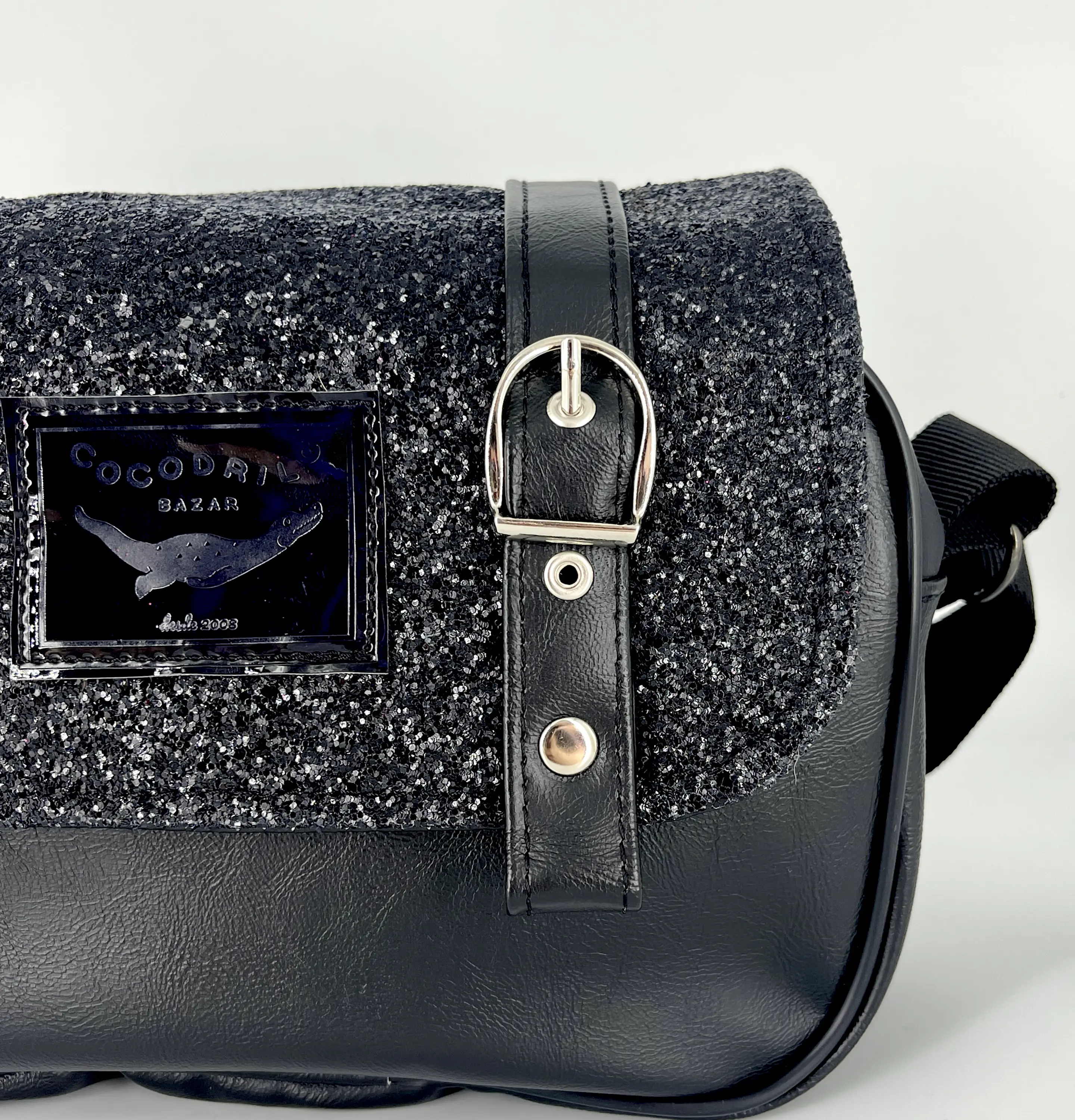 Cartera Nina Glitter Negro 1
