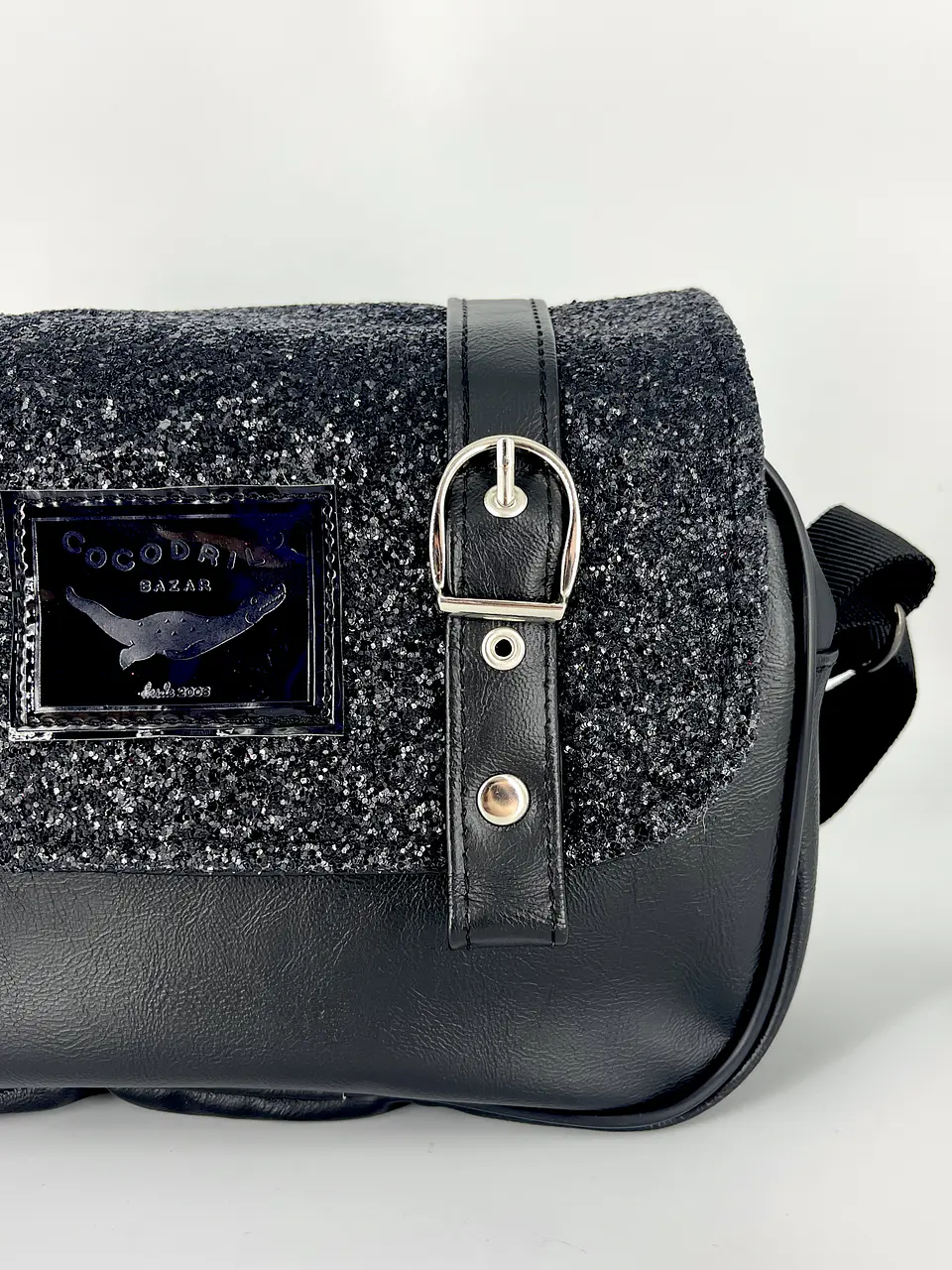 Cartera Nina Glitter Negro 1