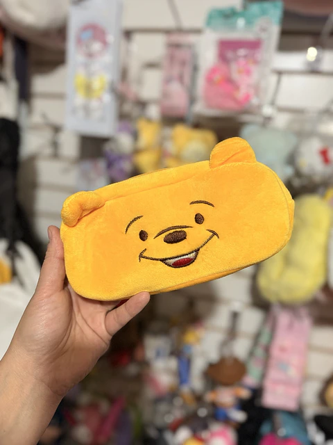 Estuche Winnie the Pooh de Felpa | Disney